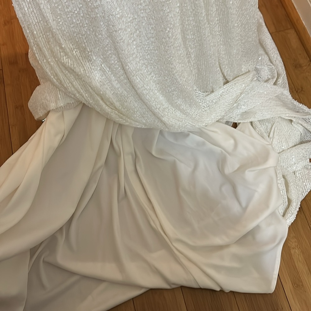 NWT Davids Bridal beaded gown Flawless zipper triple lined Includes garment bag - Picture 4 of 7